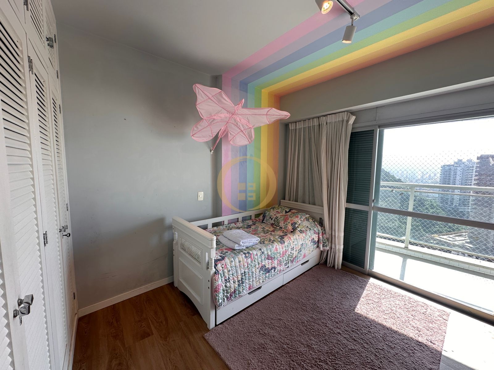 Apartamento Frente ao Mar nas Pitangueiras, Guarujá - SP