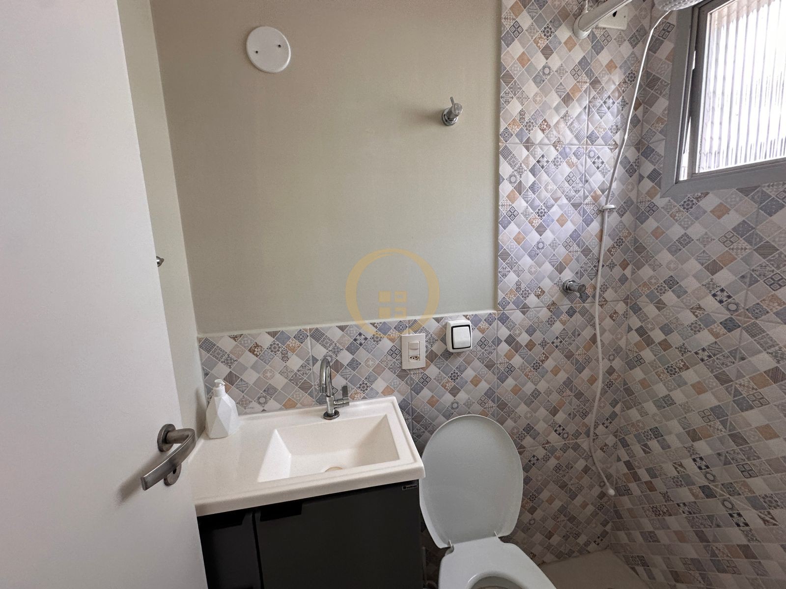 Apartamento Frente ao Mar nas Pitangueiras, Guarujá - SP