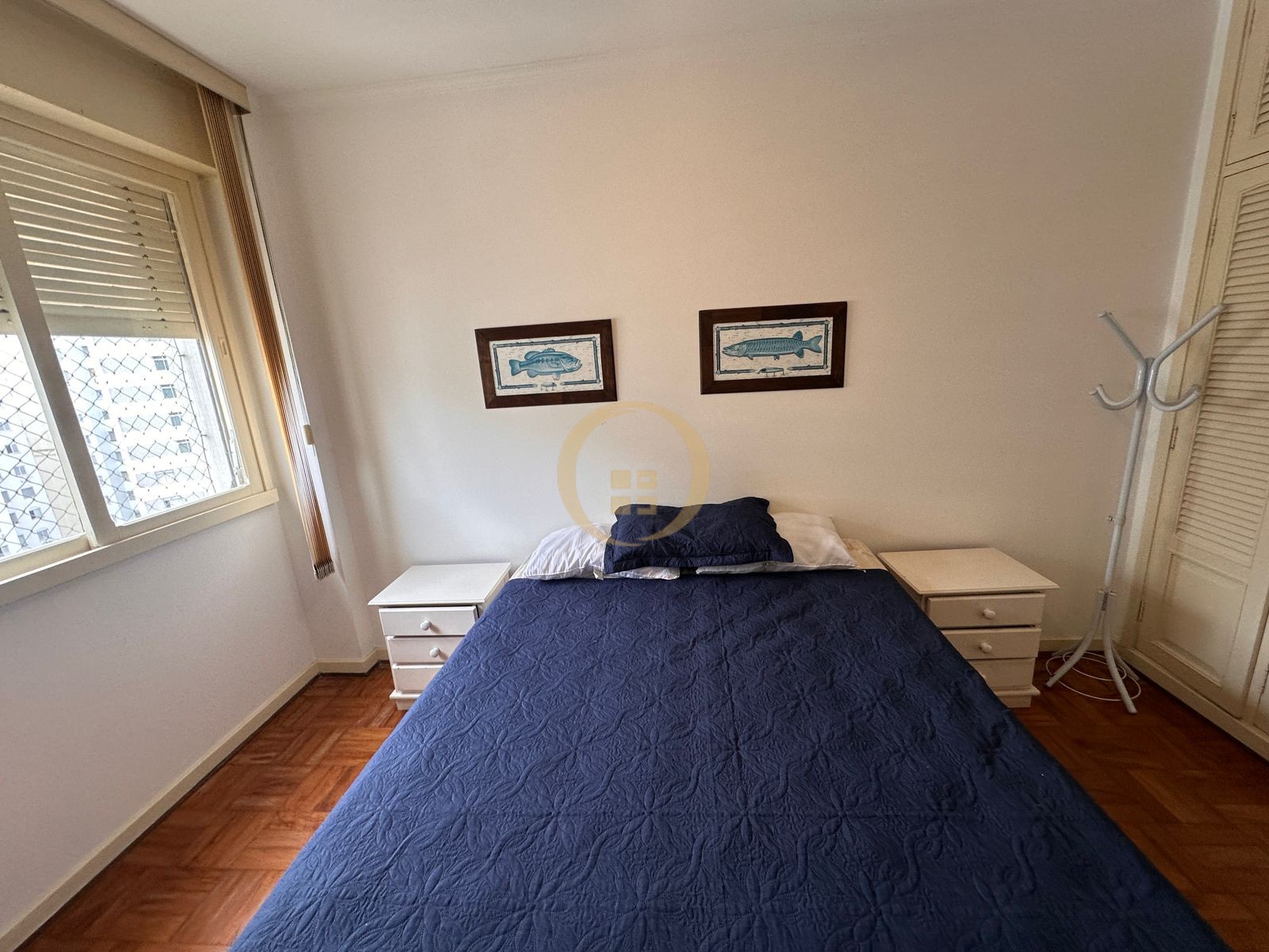 Apartamento na Praia das Pitangueiras, Guarujá - SP