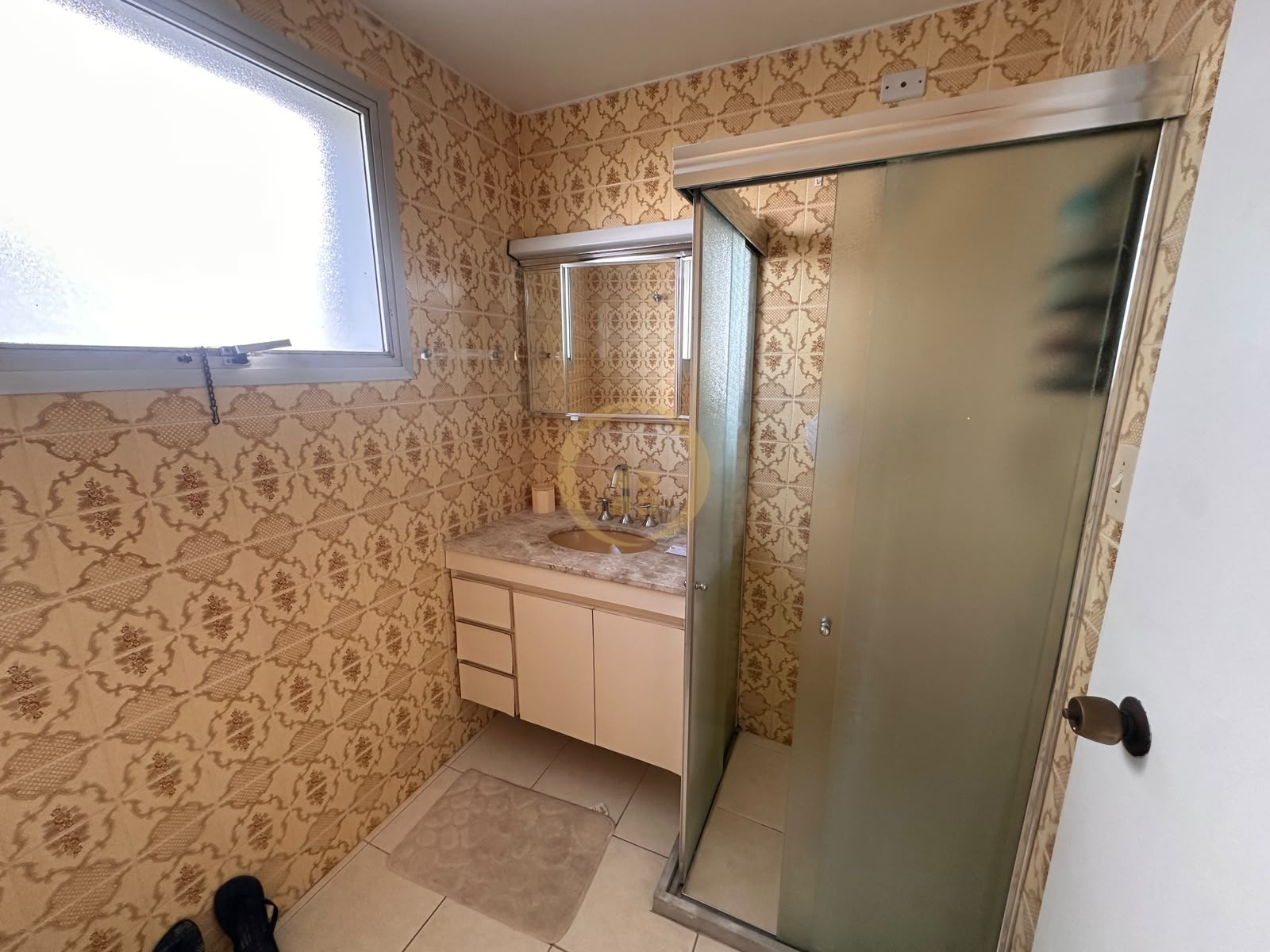 Apartamento Frente ao Mar nas Pitangueiras, Guarujá - SP
