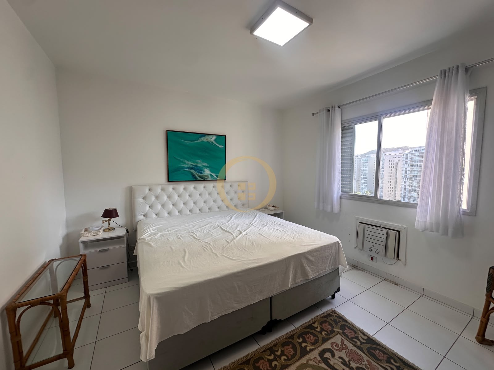Apartamento Frente ao Mar nas Pitangueiras, Guarujá - SP