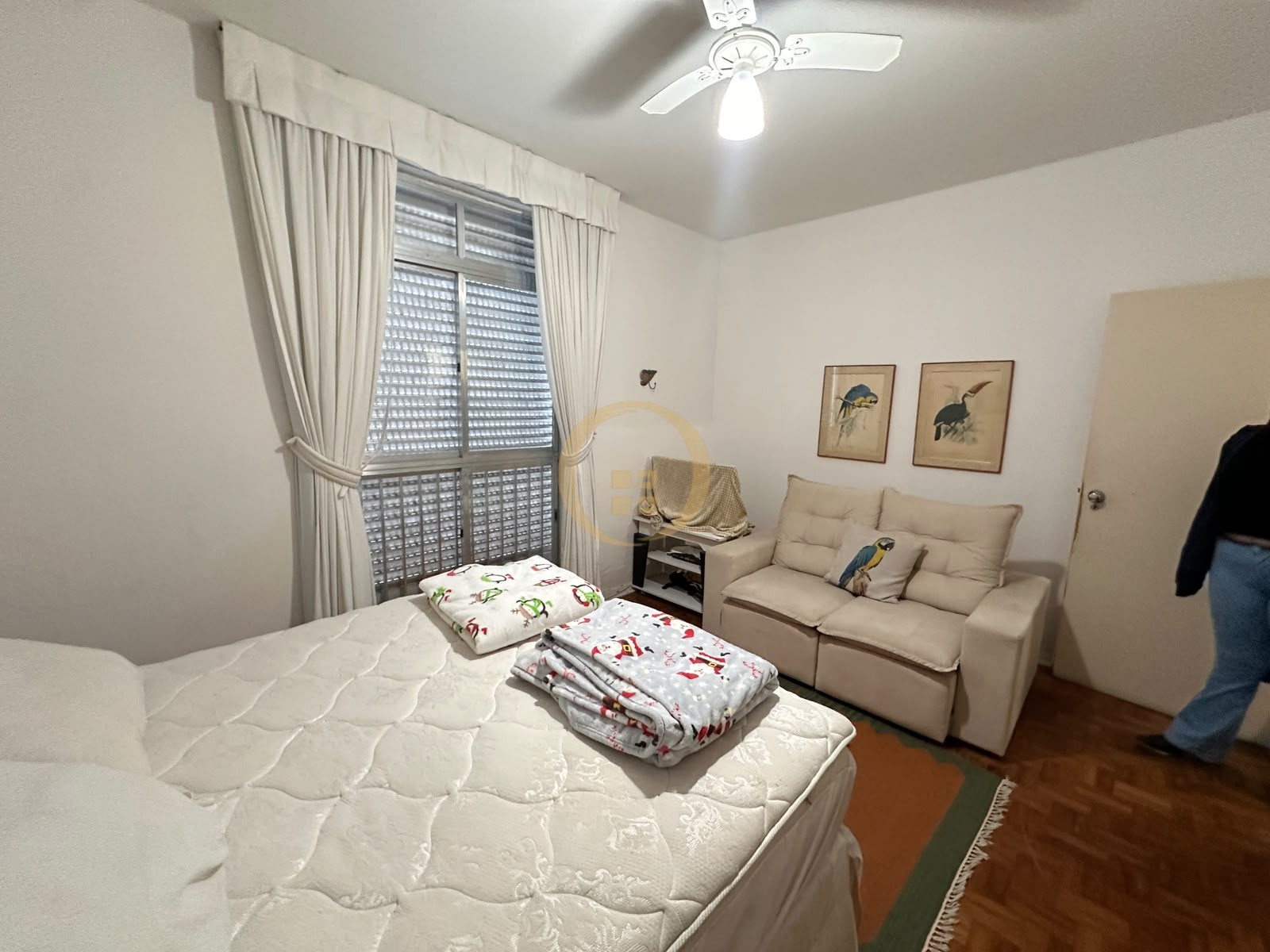 Apartamento Frente ao Mar nas Pitangueiras, Guarujá - SP