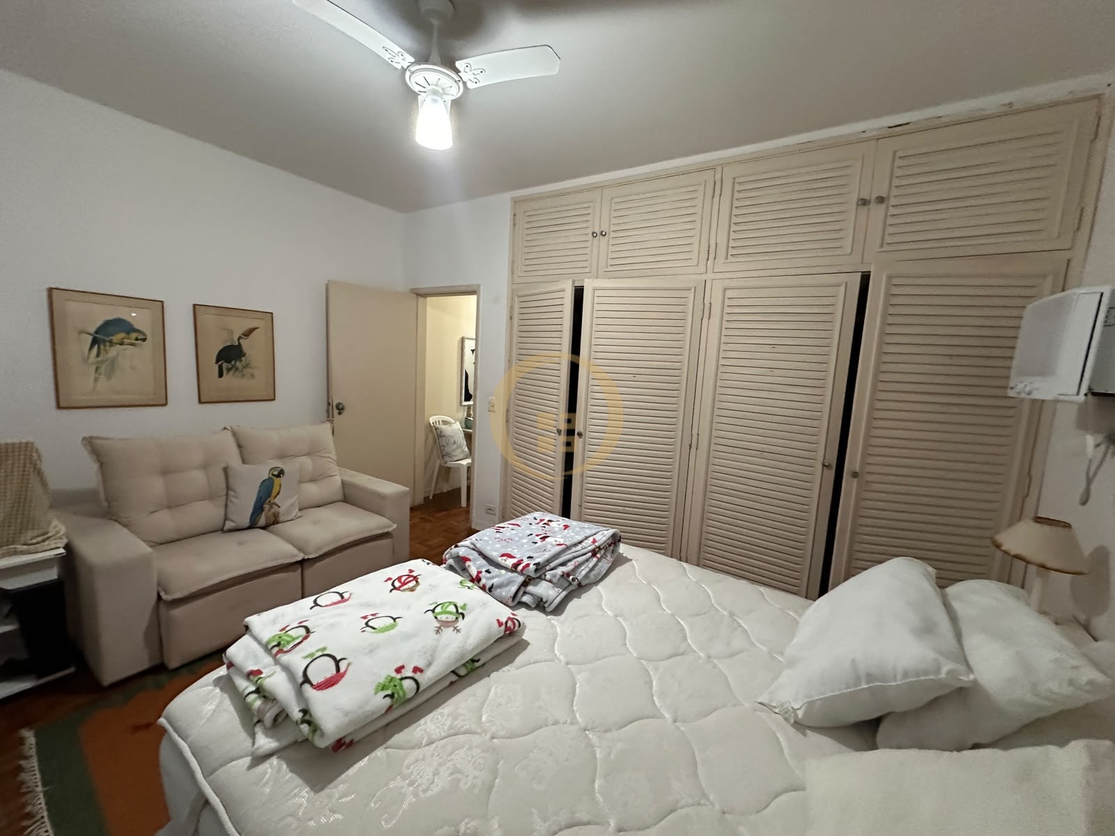 Apartamento Frente ao Mar nas Pitangueiras, Guarujá - SP