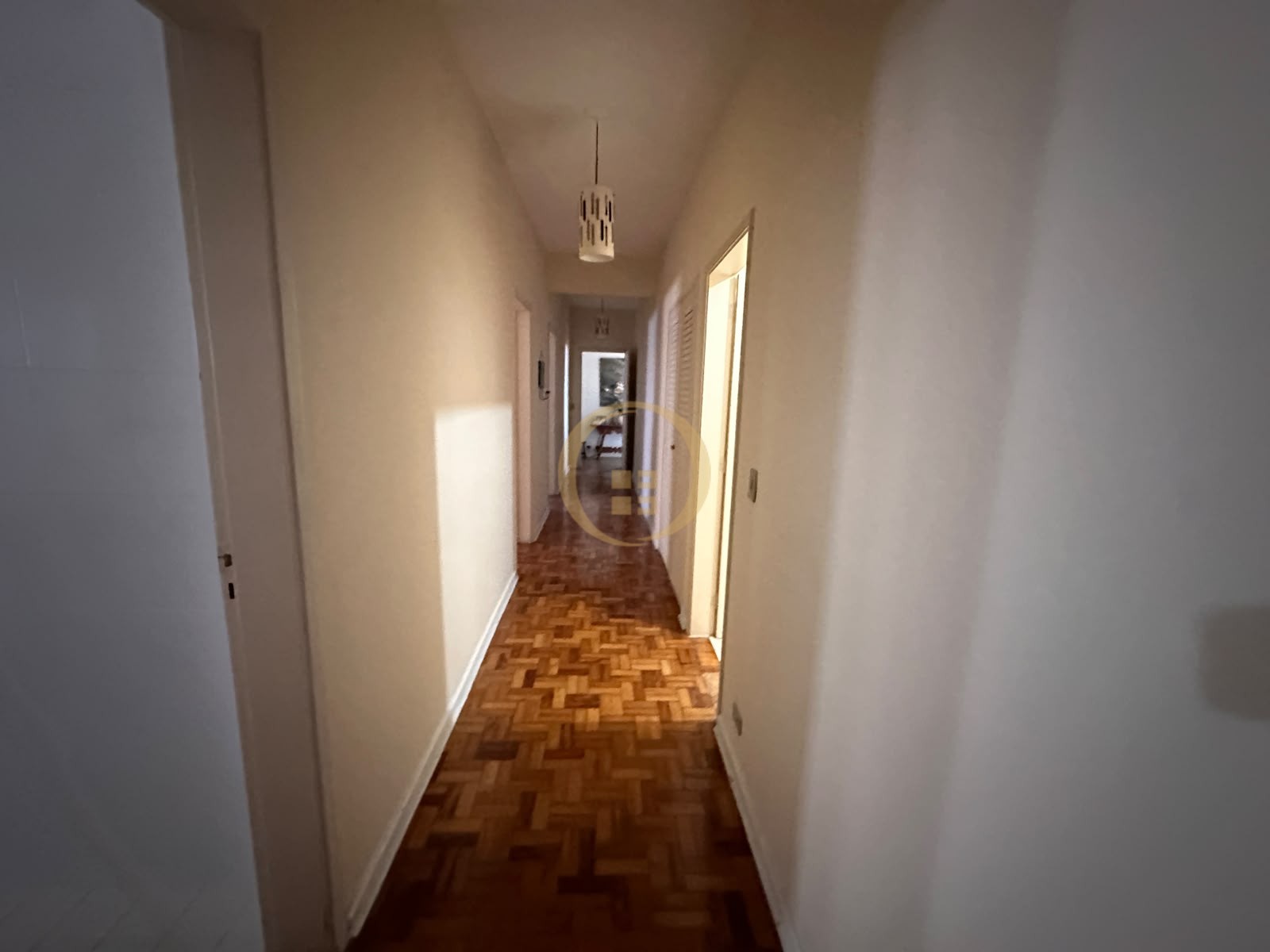 Apartamento Frente ao Mar nas Pitangueiras, Guarujá - SP