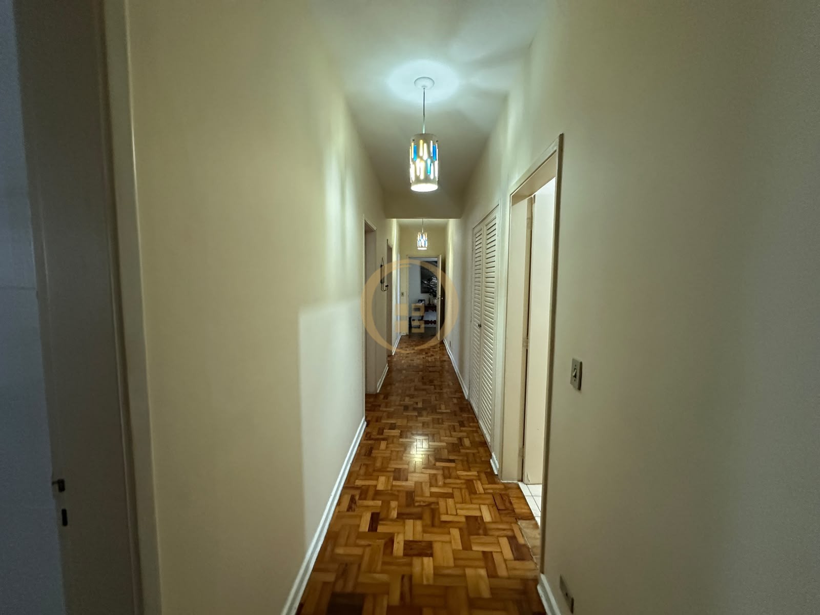 Apartamento Frente ao Mar nas Pitangueiras, Guarujá - SP