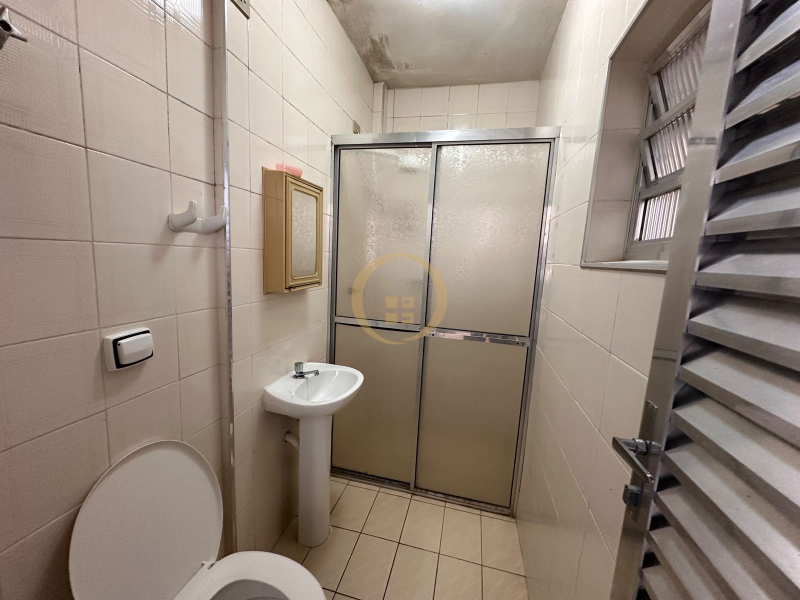 Apartamento Frente ao Mar nas Pitangueiras, Guarujá - SP