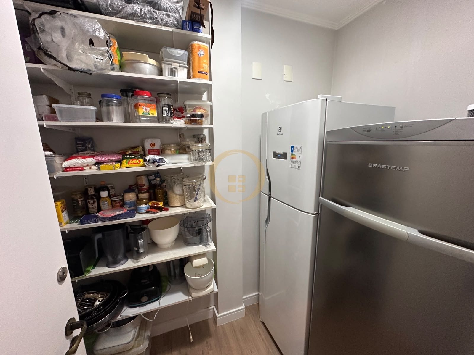 Apartamento Frente ao Mar nas Pitangueiras, Guarujá - SP