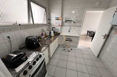 Apartamento na Praia das Astúrias, Guarujá - SP