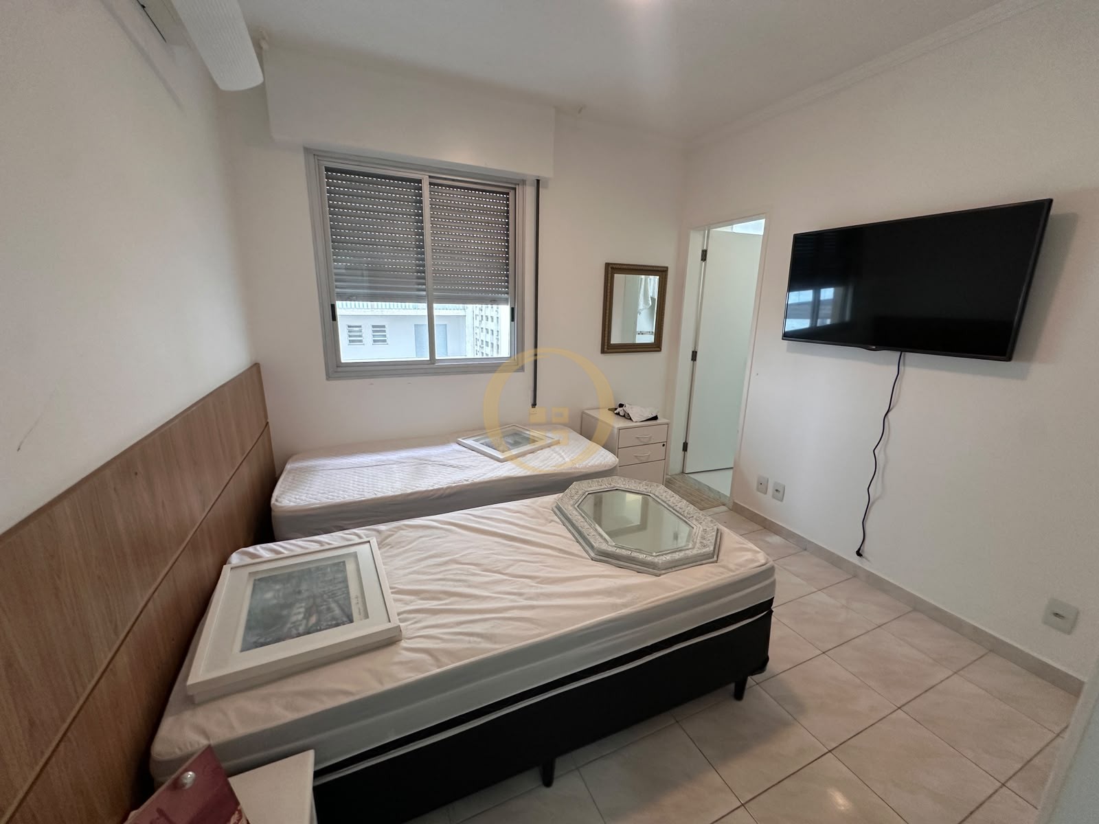Apartamento Frente ao Mar nas Pitangueiras, Guarujá - SP
