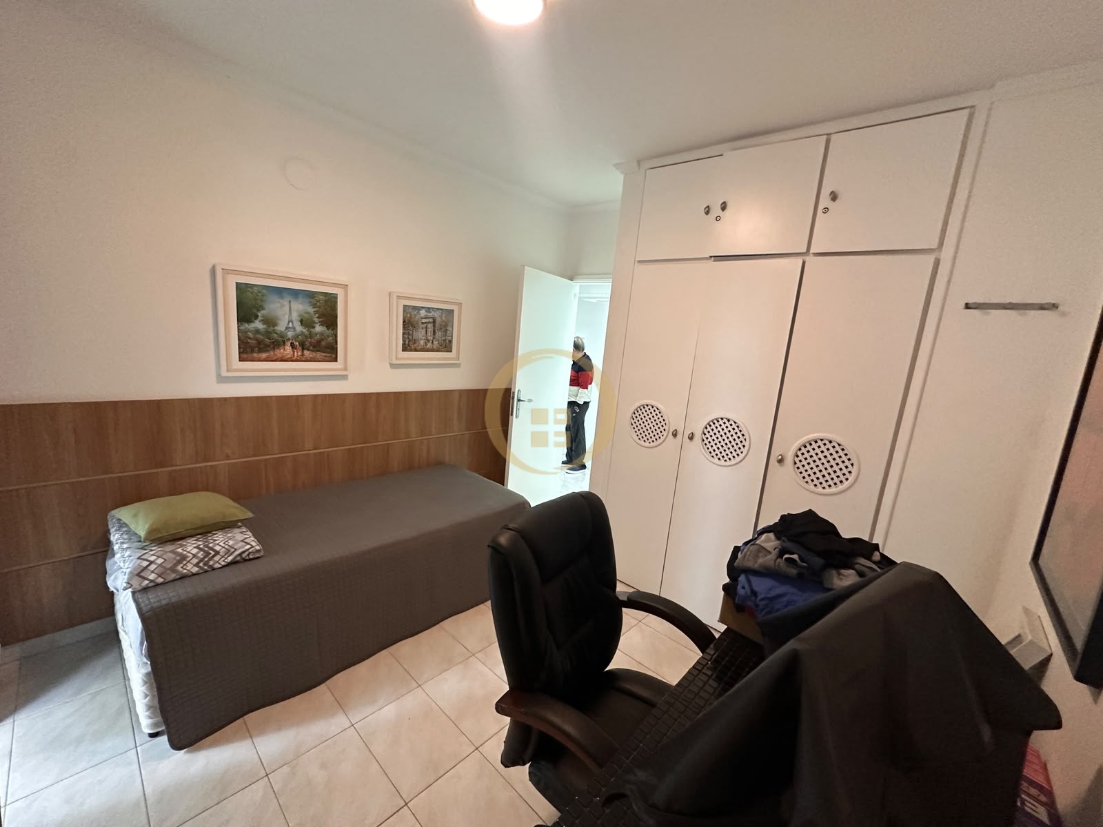 Apartamento Frente ao Mar nas Pitangueiras, Guarujá - SP