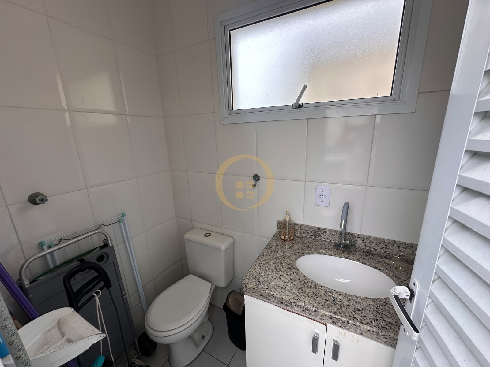 Apartamento-4-dormitorios-Pitangueiras