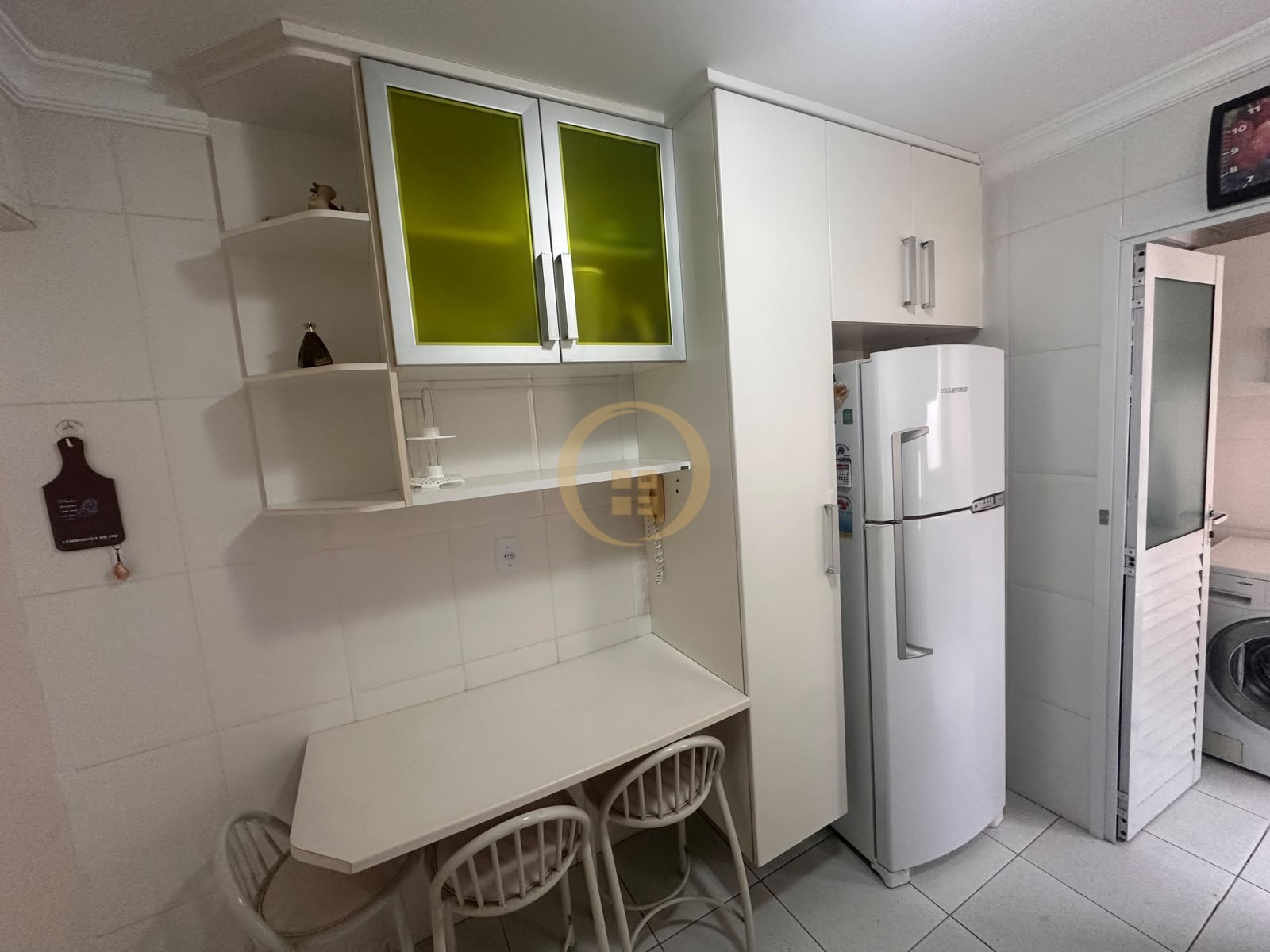 Apartamento-4-dormitorios-Pitangueiras