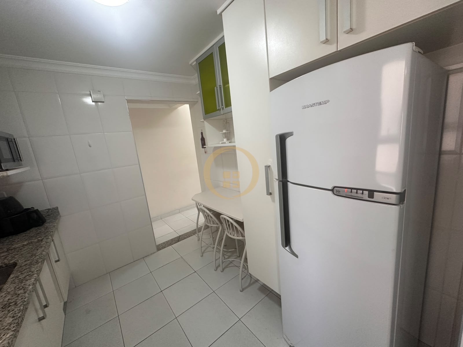 Apartamento-4-dormitorios-Pitangueiras